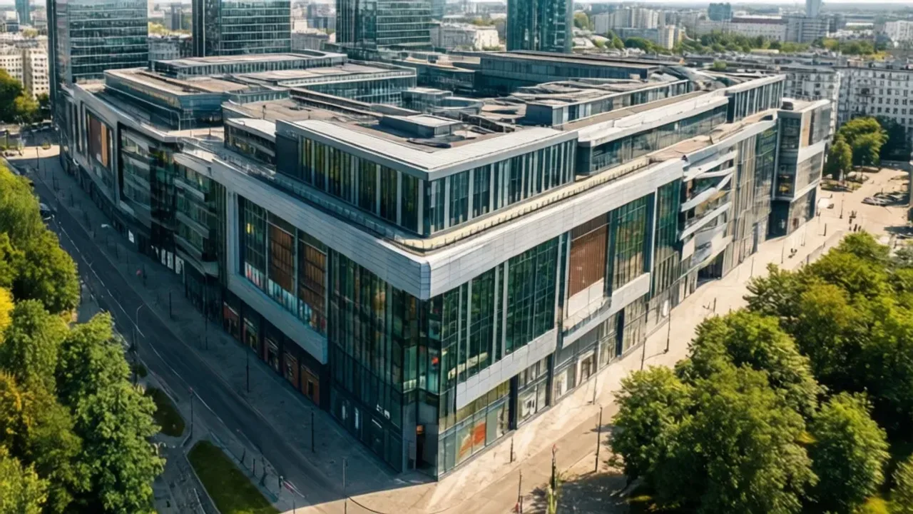 Młociny Warszawa: praktyczny przewodnik po atrakcjach i usługach